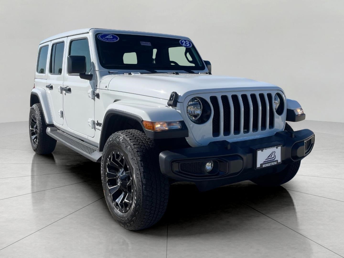 2023 Jeep Wrangler Sahara Altitude 4 Door 4x4