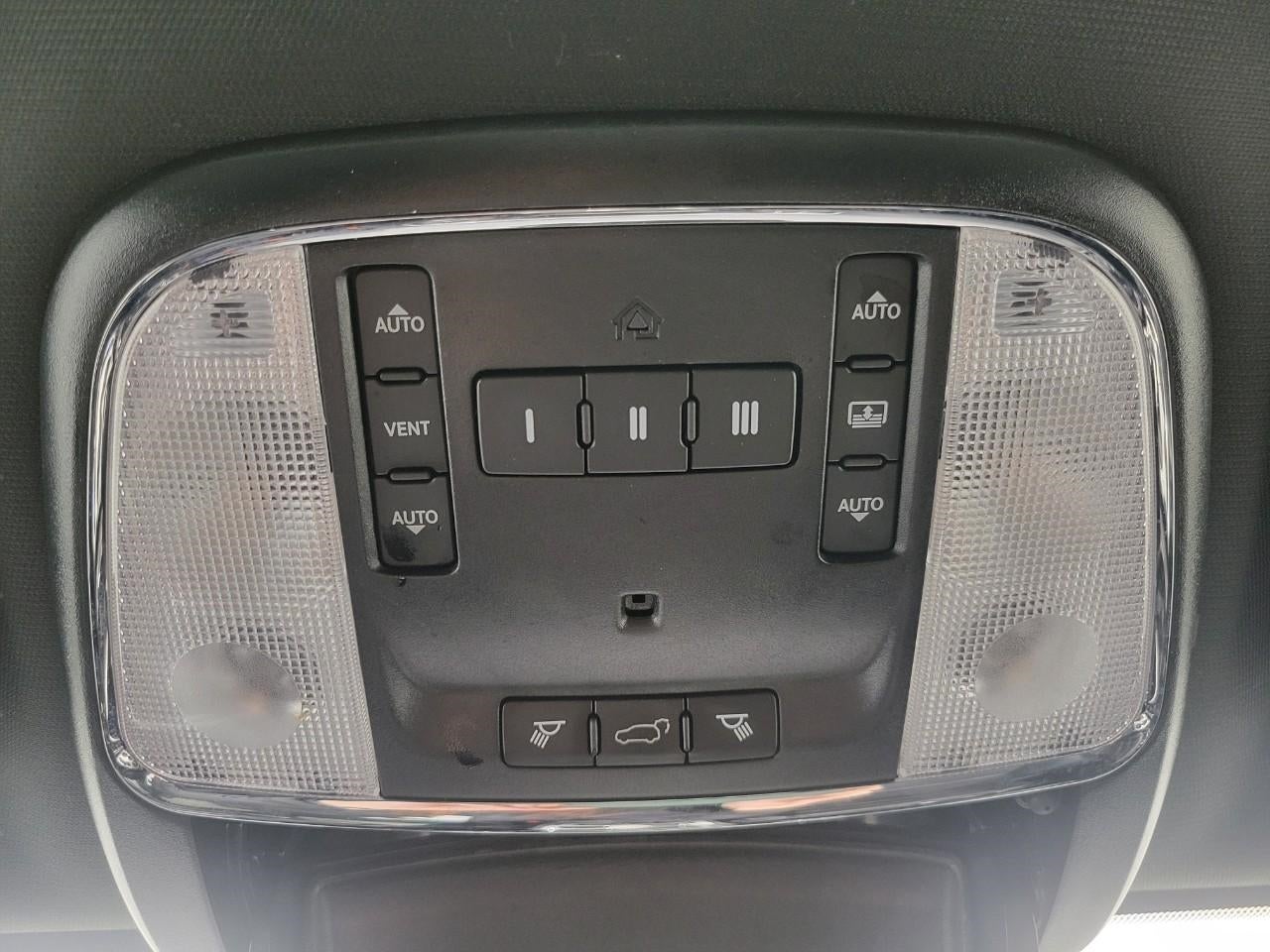 2018 Jeep GRAND CHEROKEE SPORT UTILITY