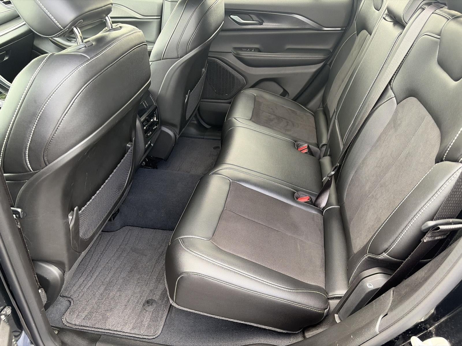 2023 Jeep Grand Cherokee Altitude 4x4