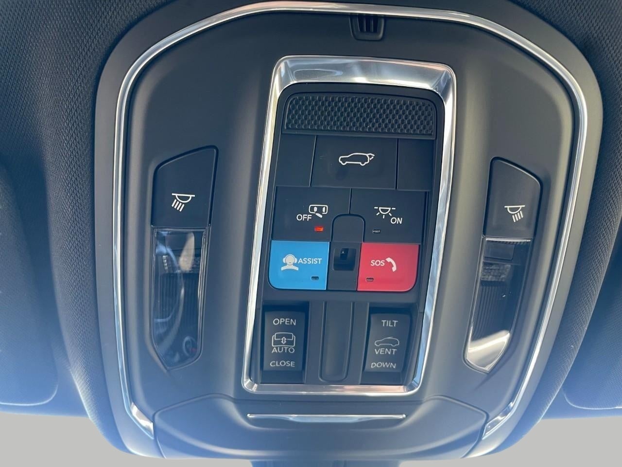 2023 Jeep Grand Cherokee L Altitude X 4x4