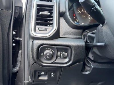 2025 RAM 1500 Big Horn 4x4 Crew Cab 5'7 Box