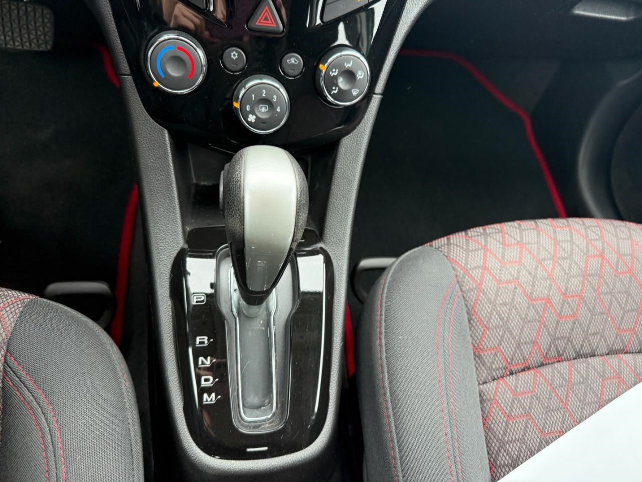 2017 Chevrolet Sonic 5dr HB Auto LT w/1SD