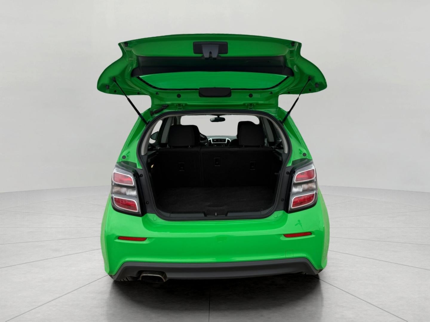 2017 Chevrolet Sonic 5dr HB Auto LT w/1SD