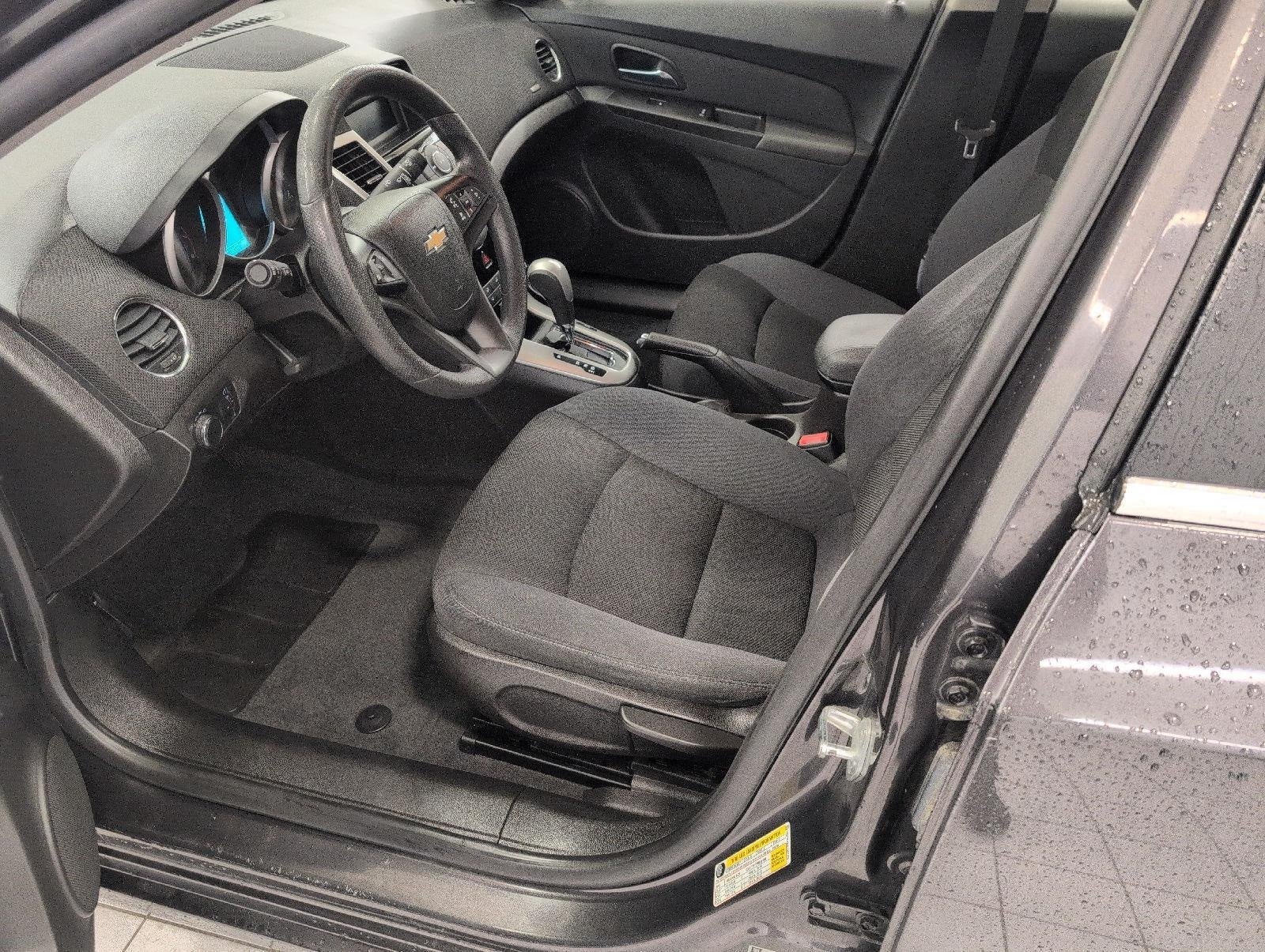 2015 Chevrolet Cruze 4dr Sdn Auto 1LT