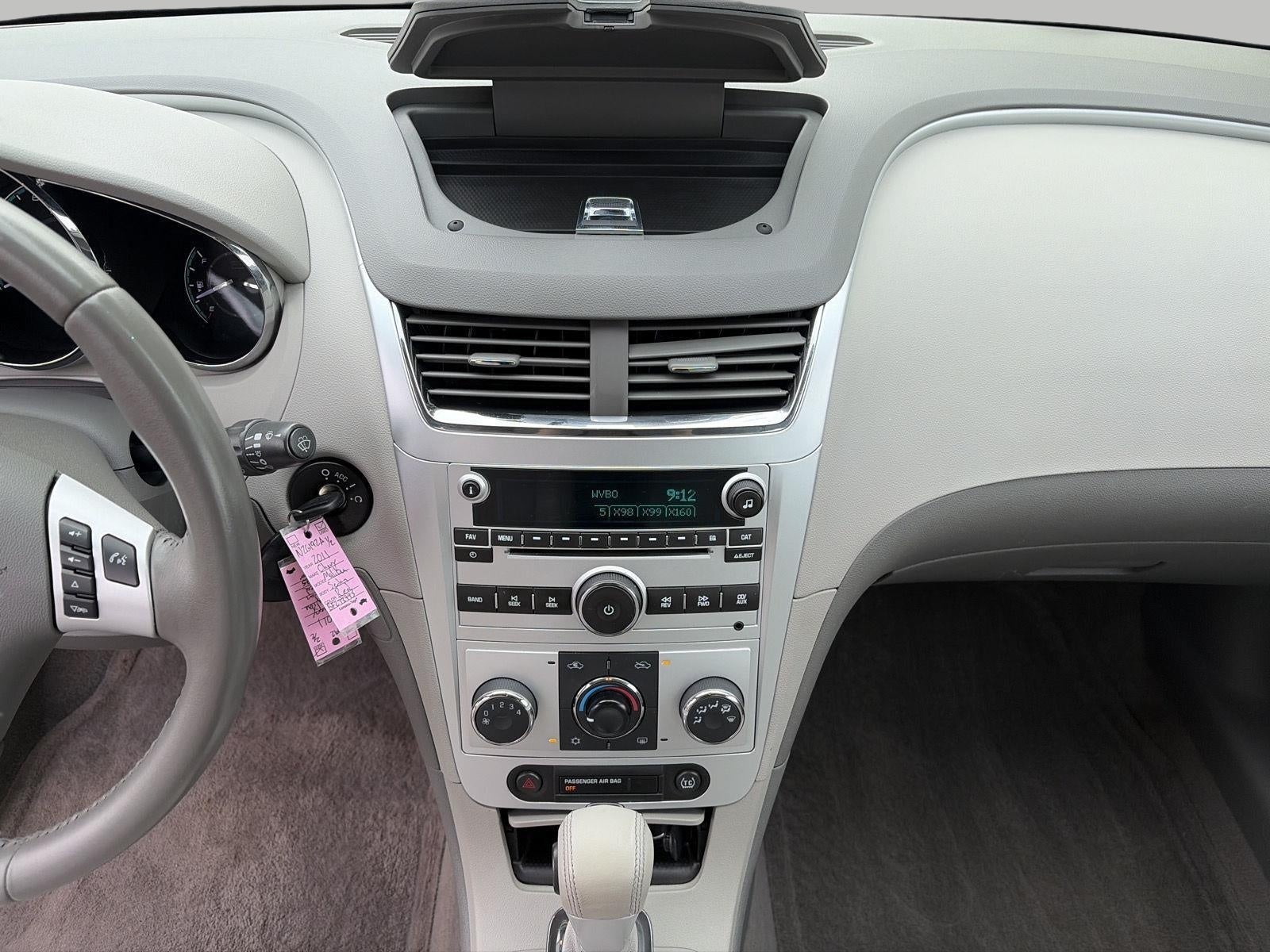 2011 Chevrolet Malibu 4dr Sdn LT w/2LT