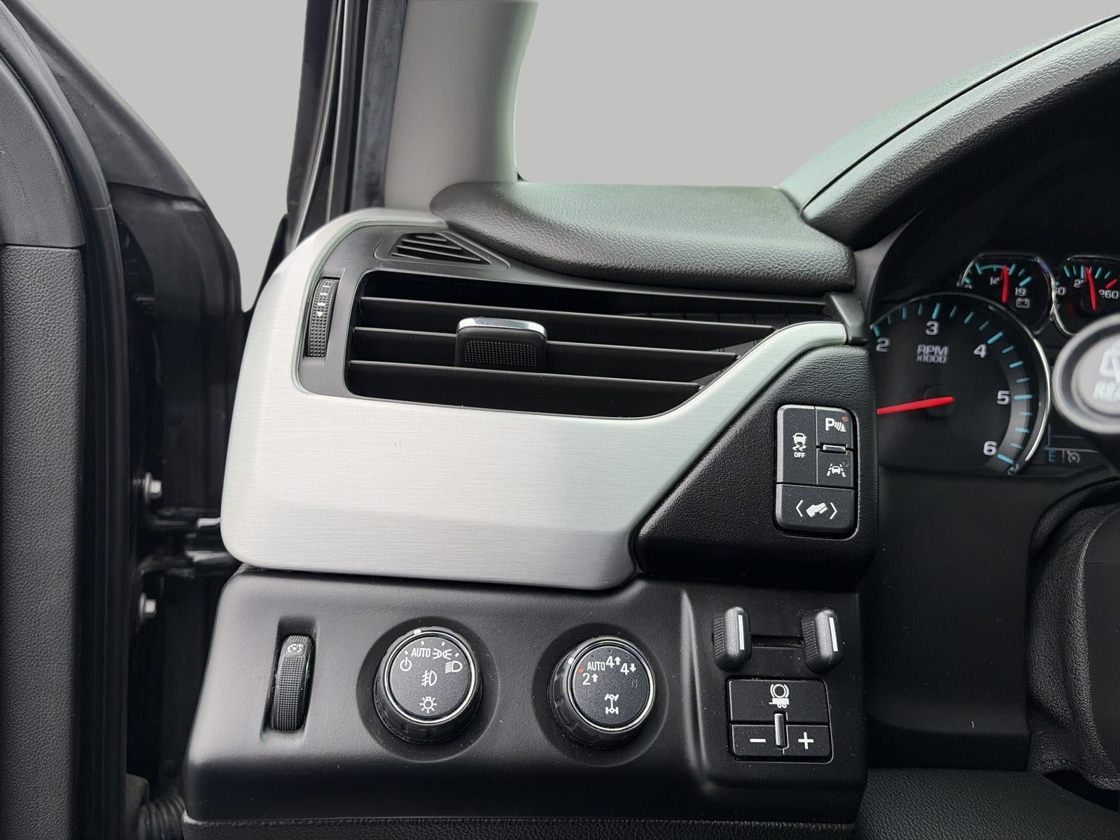 2018 GMC Yukon XL 4WD 4dr SLT