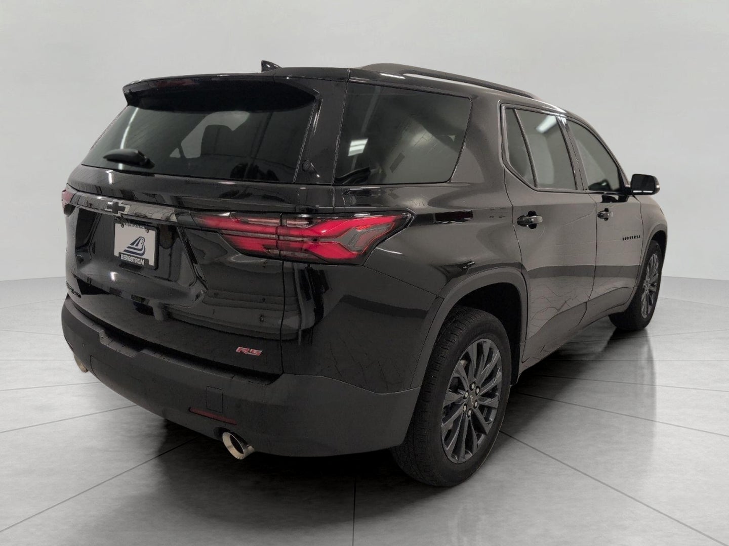 2023 Chevrolet Traverse AWD 4dr RS