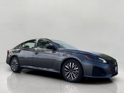 2026 Nissan Altima SV FWD