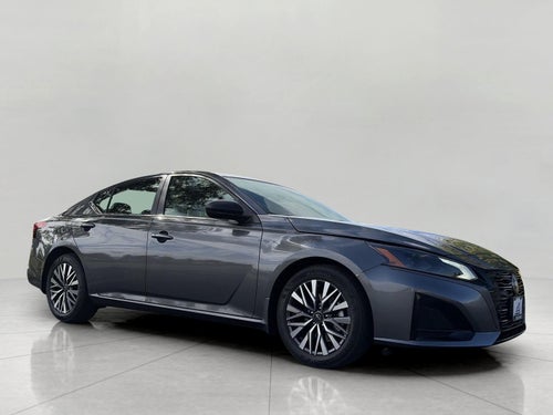 2026 Nissan Altima SV FWD