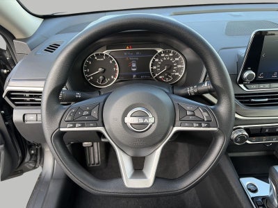 2026 Nissan Altima SV FWD