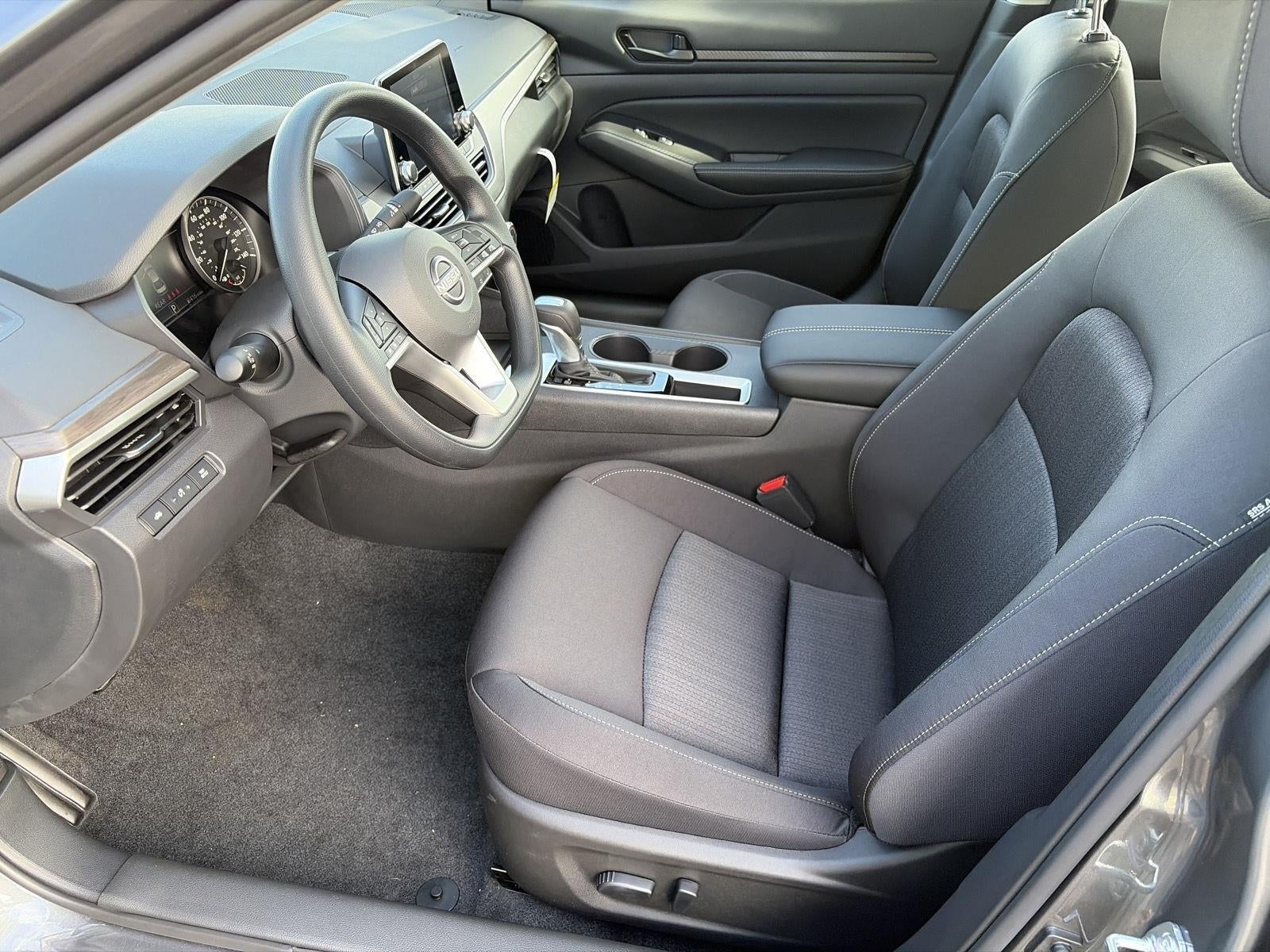 2026 Nissan Altima SV FWD