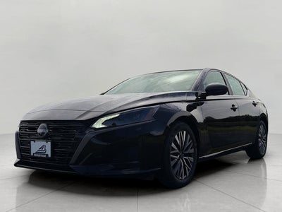 2026 Nissan Altima SV FWD