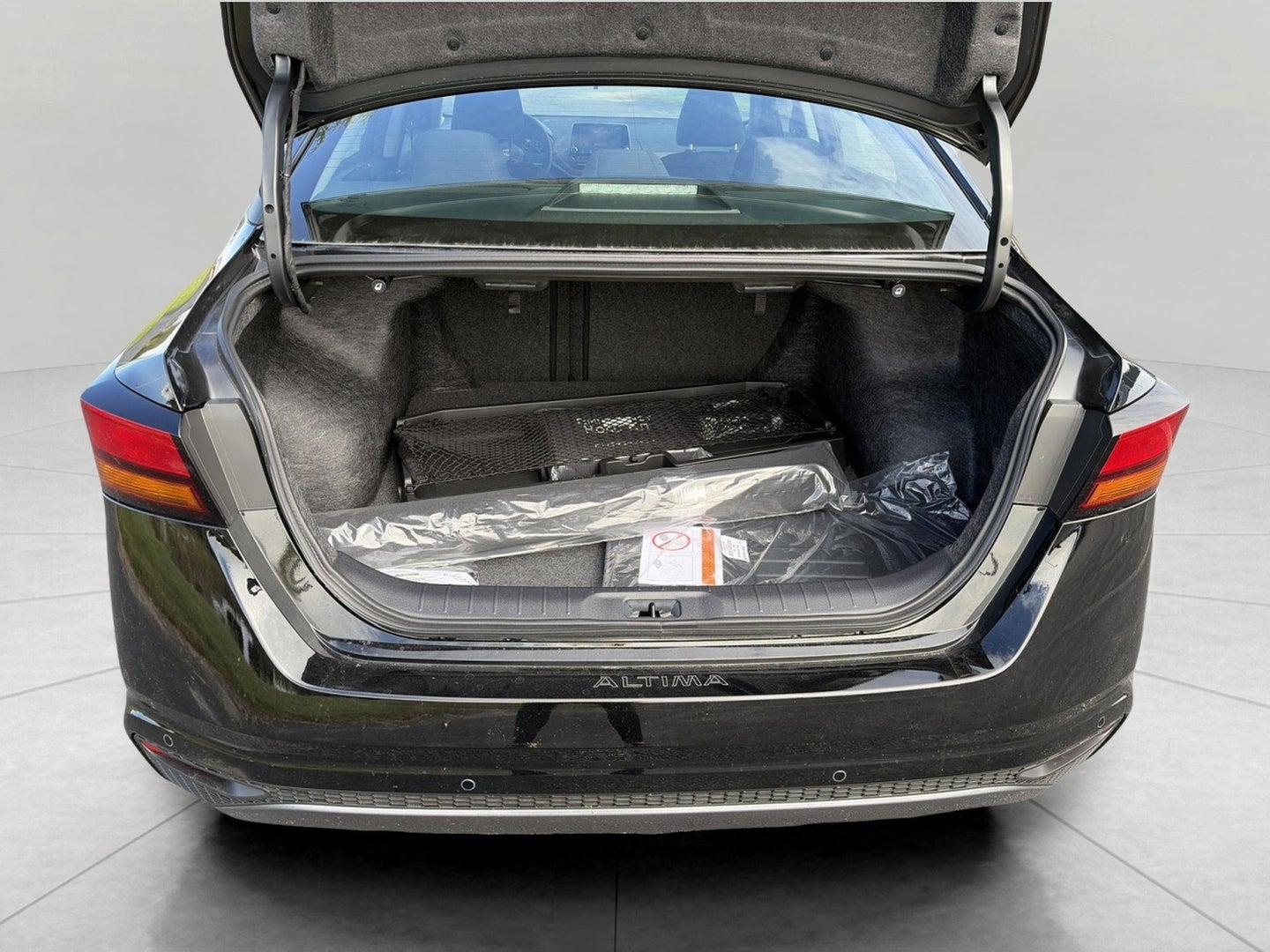 2026 Nissan Altima SV FWD