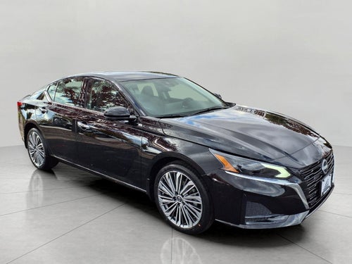 2025 Nissan Altima SL