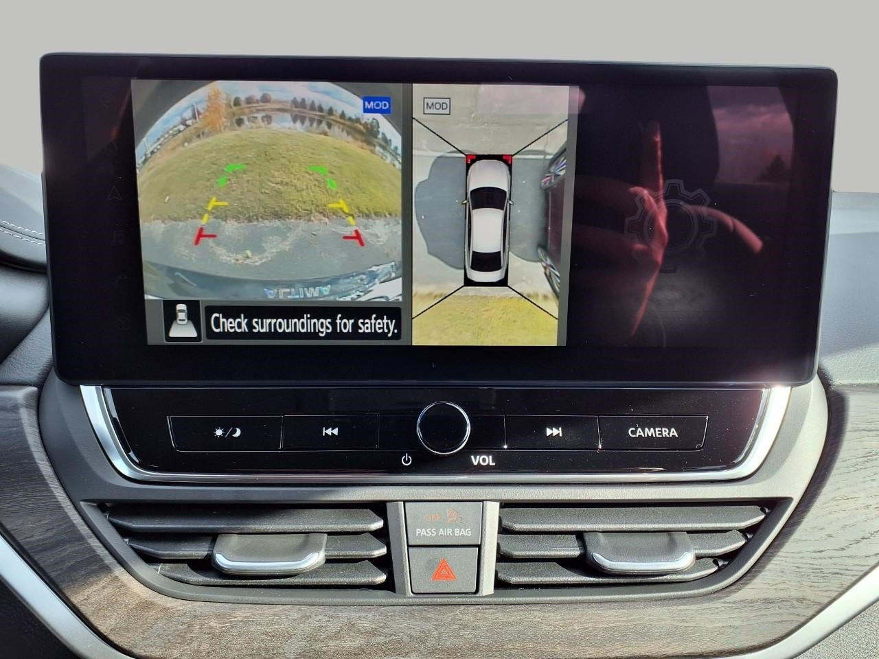 2025 Nissan Altima SL