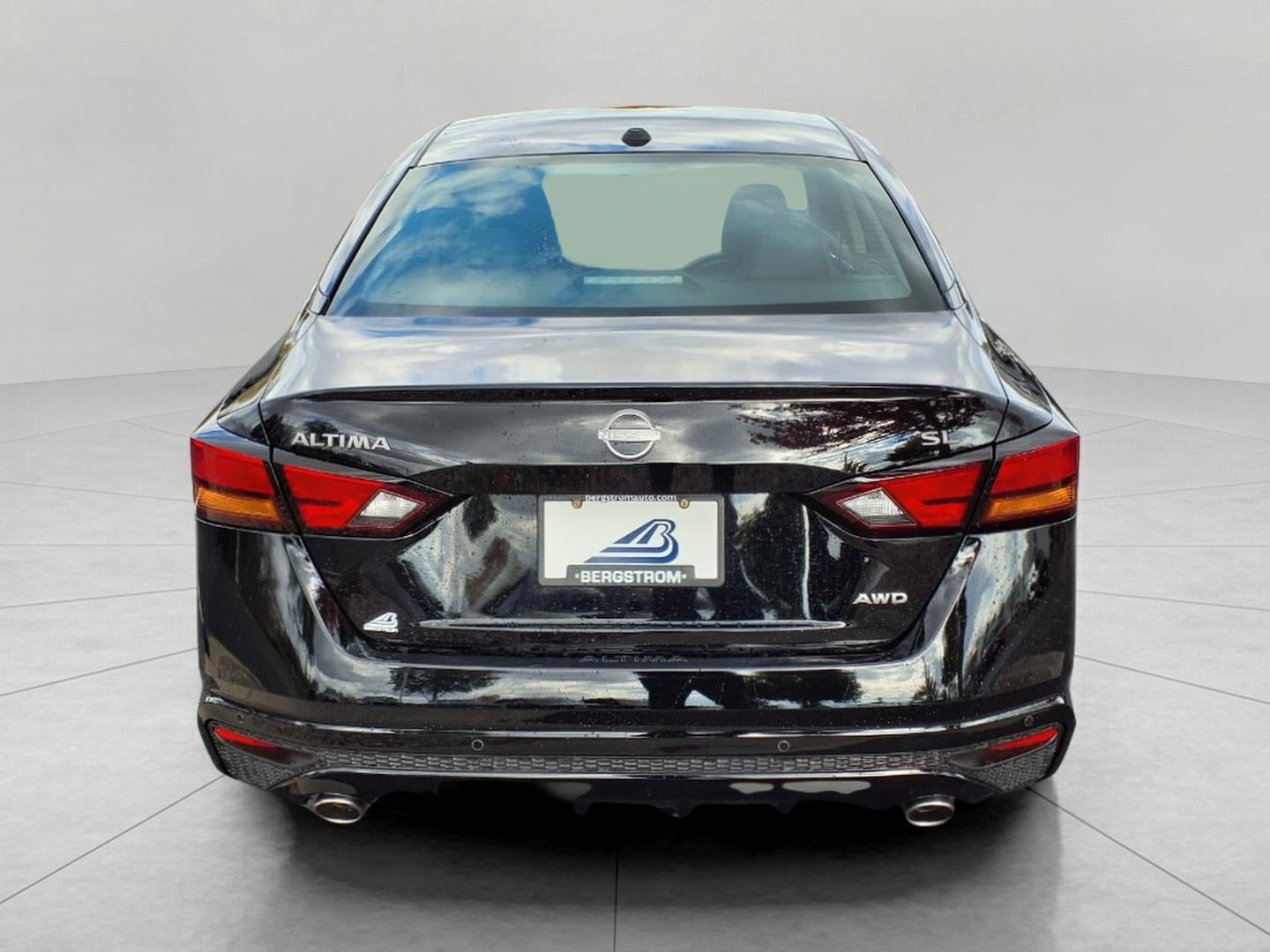 2025 Nissan Altima SL