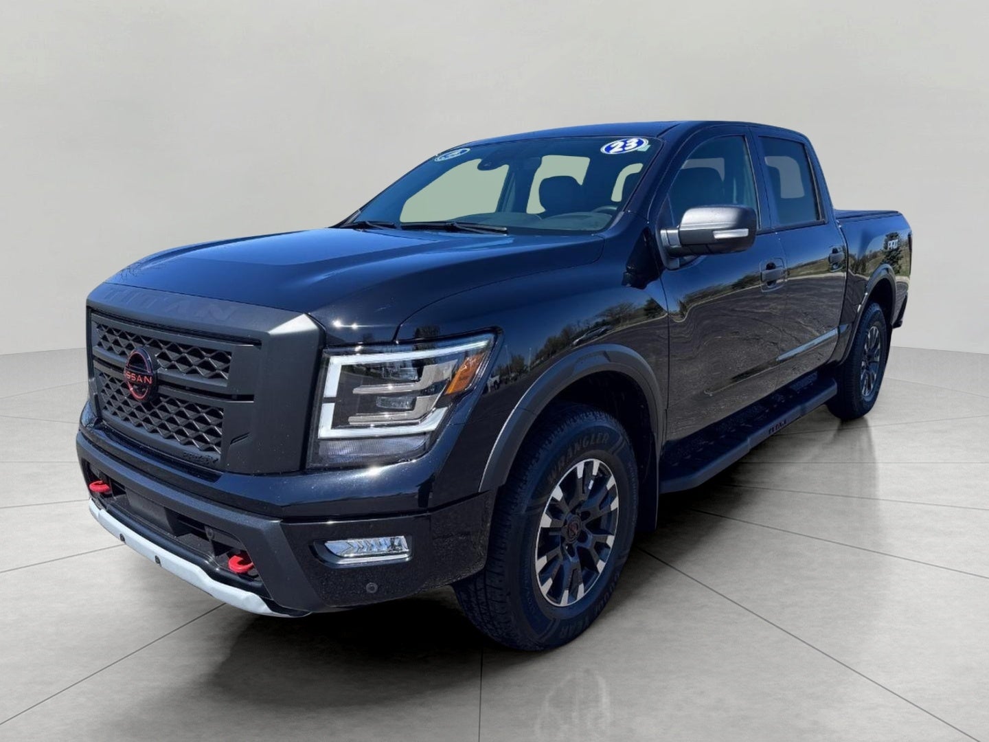 2023 Nissan Titan 4x4 Crew Cab PRO-4X