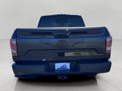 2023 Nissan Titan 4x4 Crew Cab PRO-4X