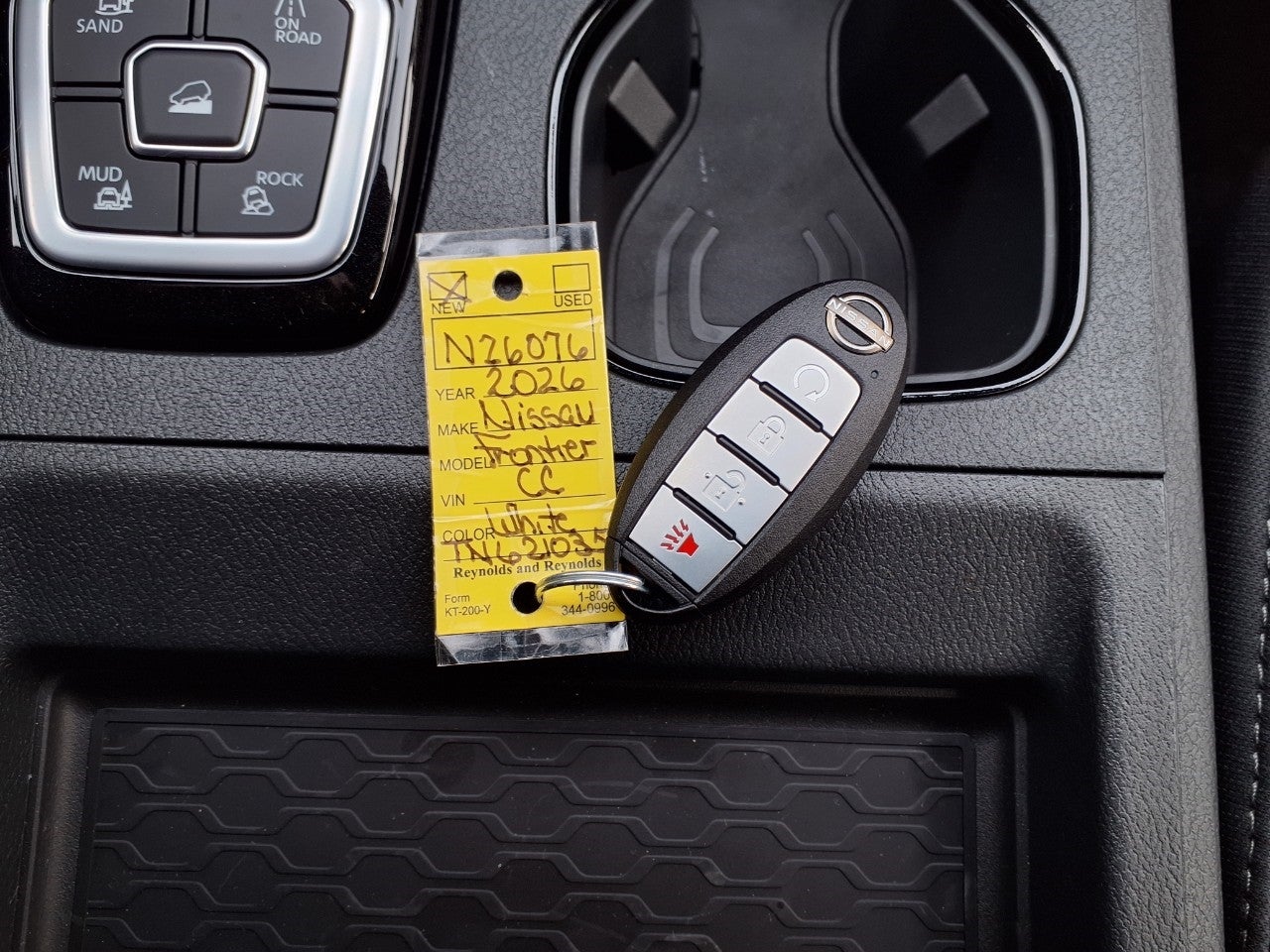 2026 Nissan Frontier Crew Cab SV