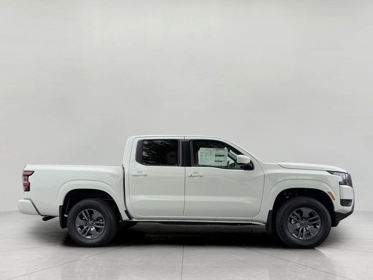 2026 Nissan Frontier Crew Cab 4x4 S