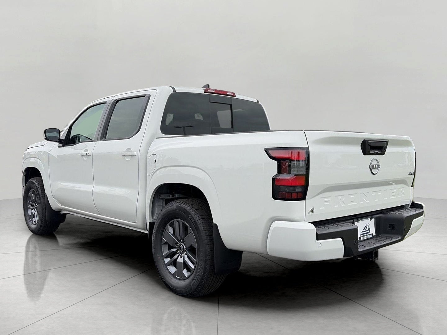 2026 Nissan Frontier Crew Cab 4x4 S