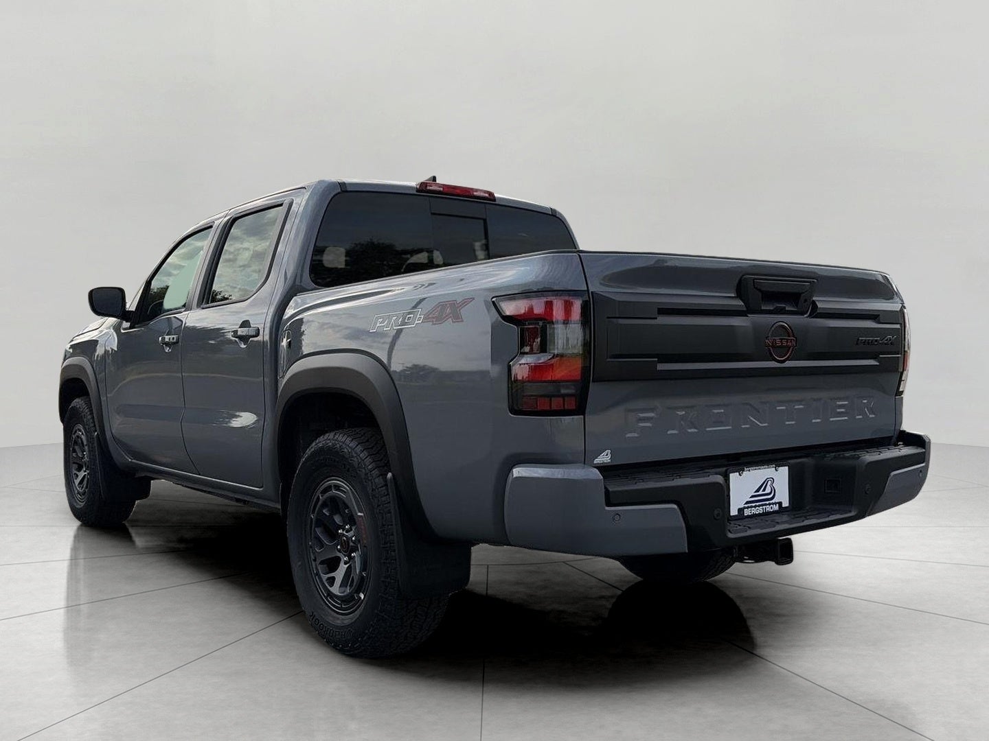 2026 Nissan Frontier Crew Cab 4x4 PRO-4X