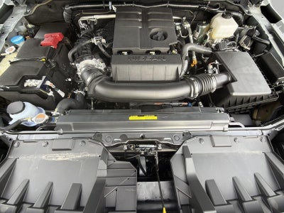 2026 Nissan Frontier Crew Cab 4x4 PRO-4X