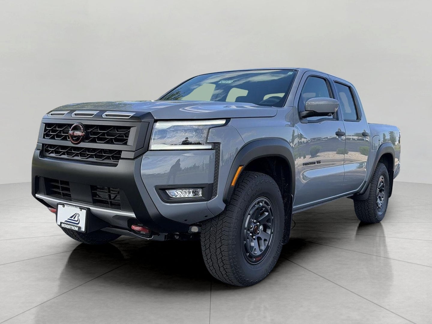 2027 Nissan Frontier Crew Cab 4x4 S