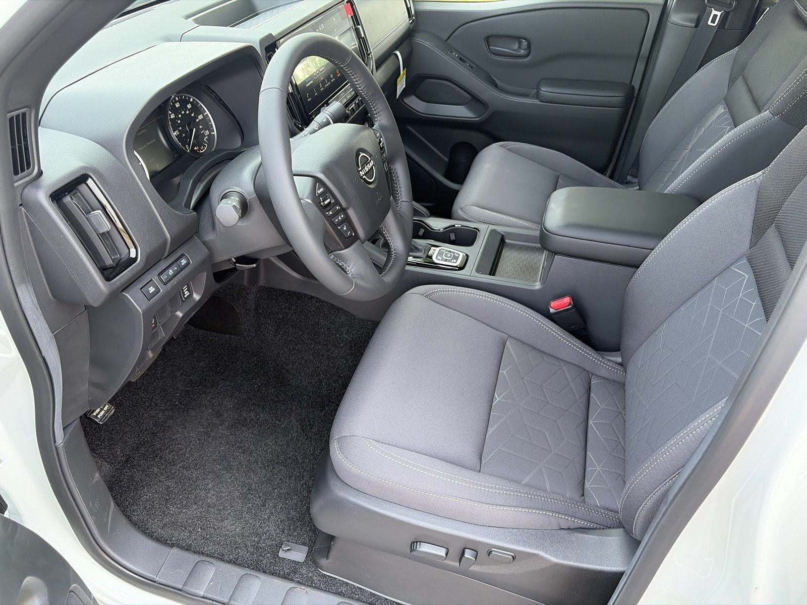 2026 Nissan Frontier Crew Cab 4x4 SV