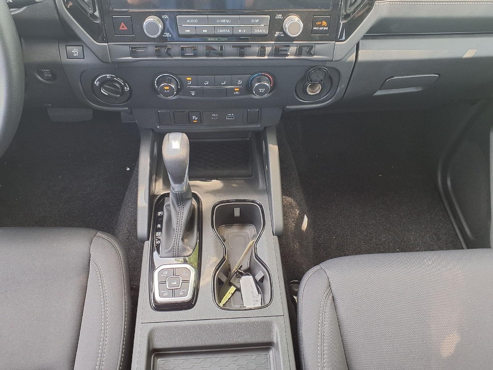 2026 Nissan Frontier Crew Cab 4x4 SV