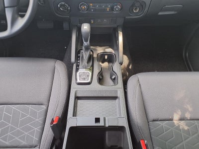2026 Nissan Frontier Crew Cab 4x4 SV