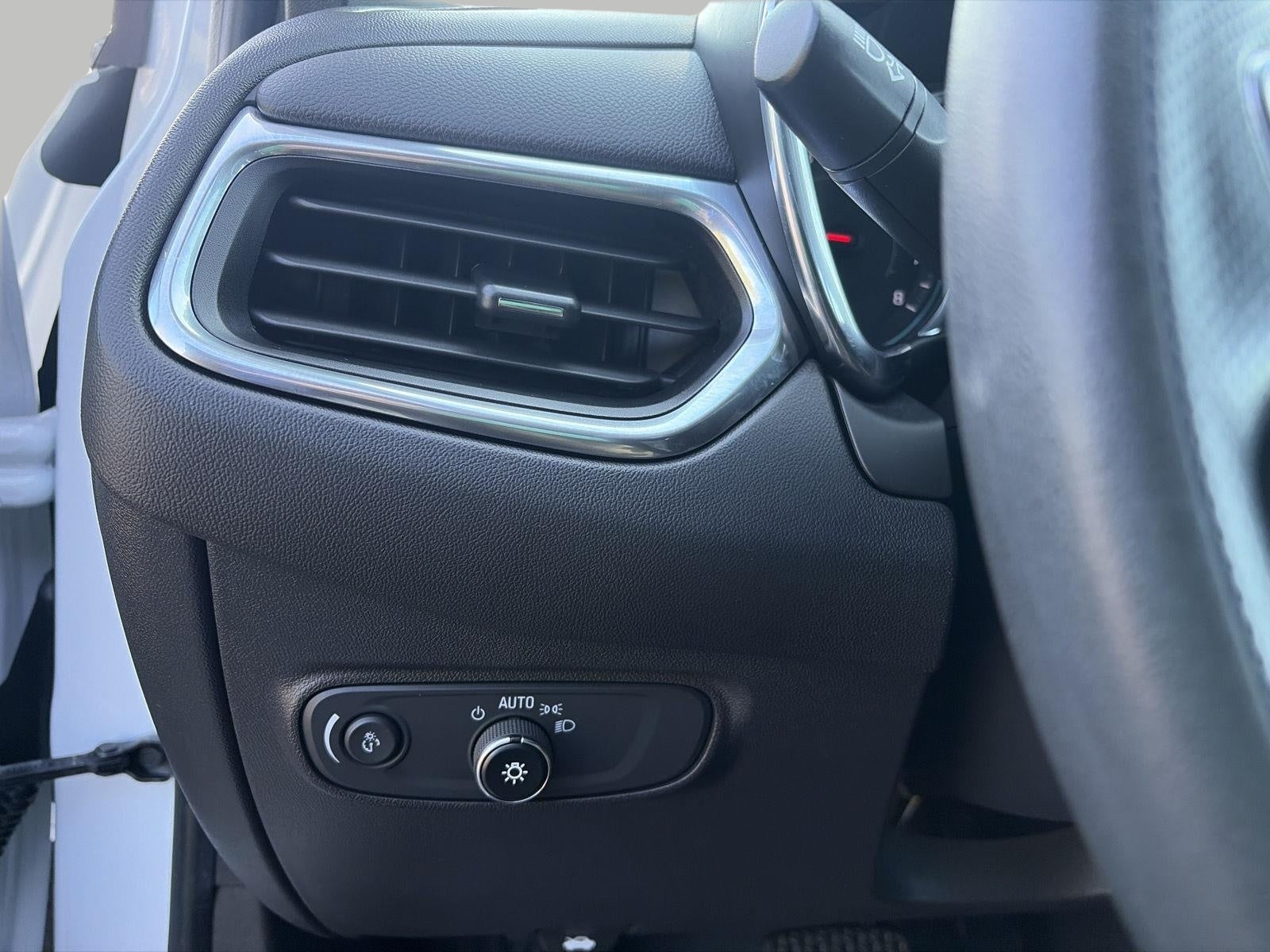 2020 Chevrolet Equinox FWD 4dr LT w/1LT