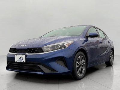2024 Kia Forte LXS IVT