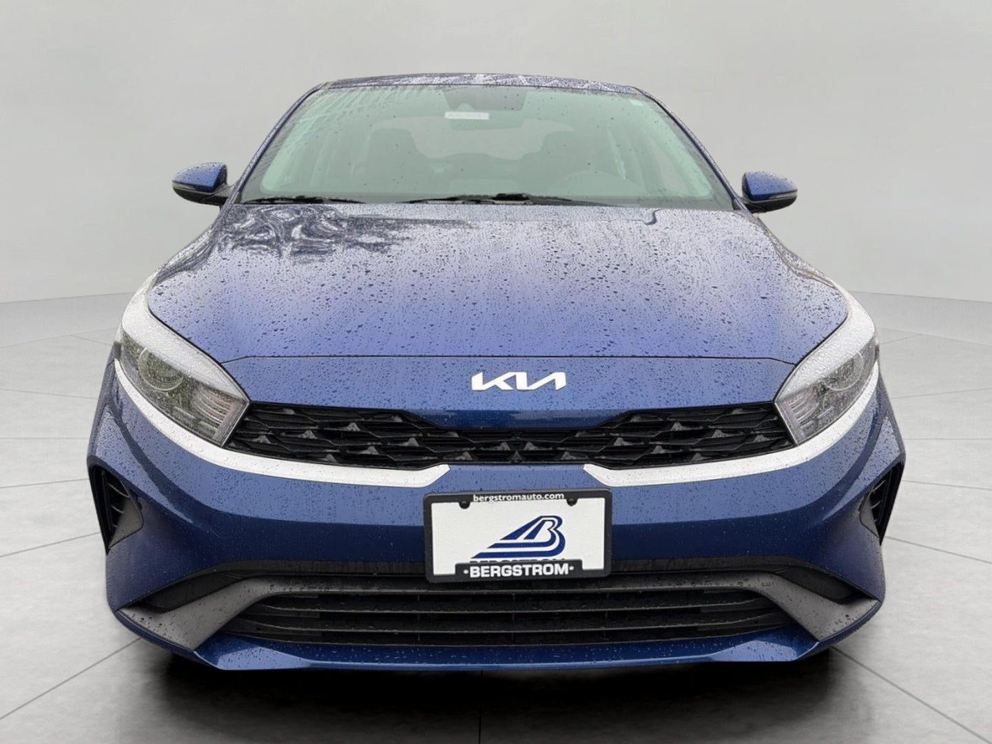 2024 Kia Forte LXS IVT