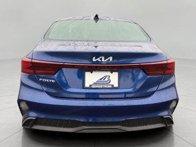 2024 Kia Forte LXS IVT