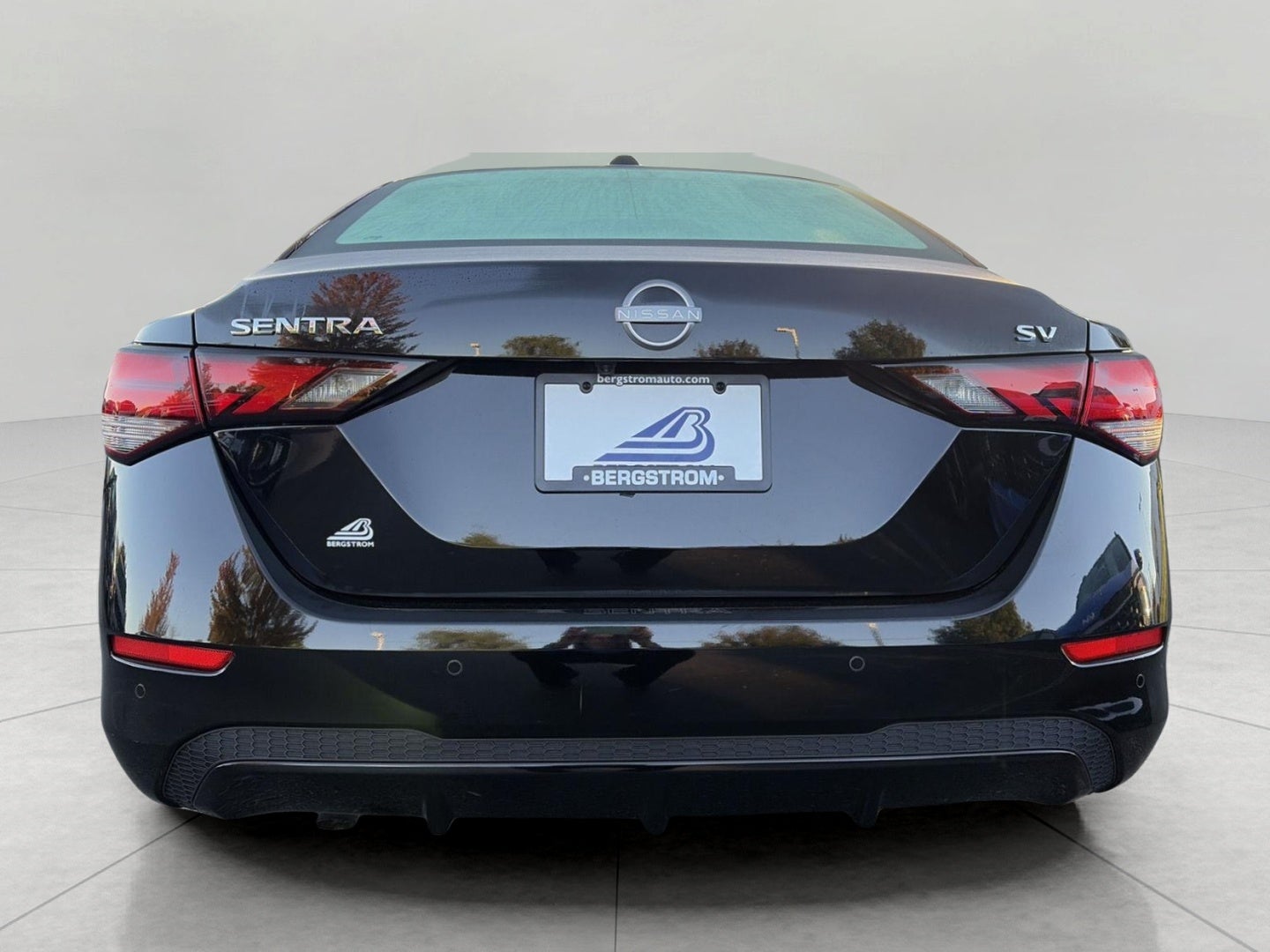 2024 Nissan Sentra SV CVT