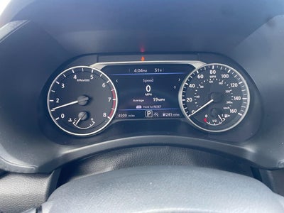 2025 Nissan Sentra SV CVT