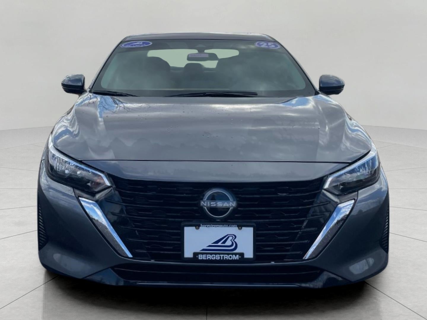 2025 Nissan Sentra SV CVT