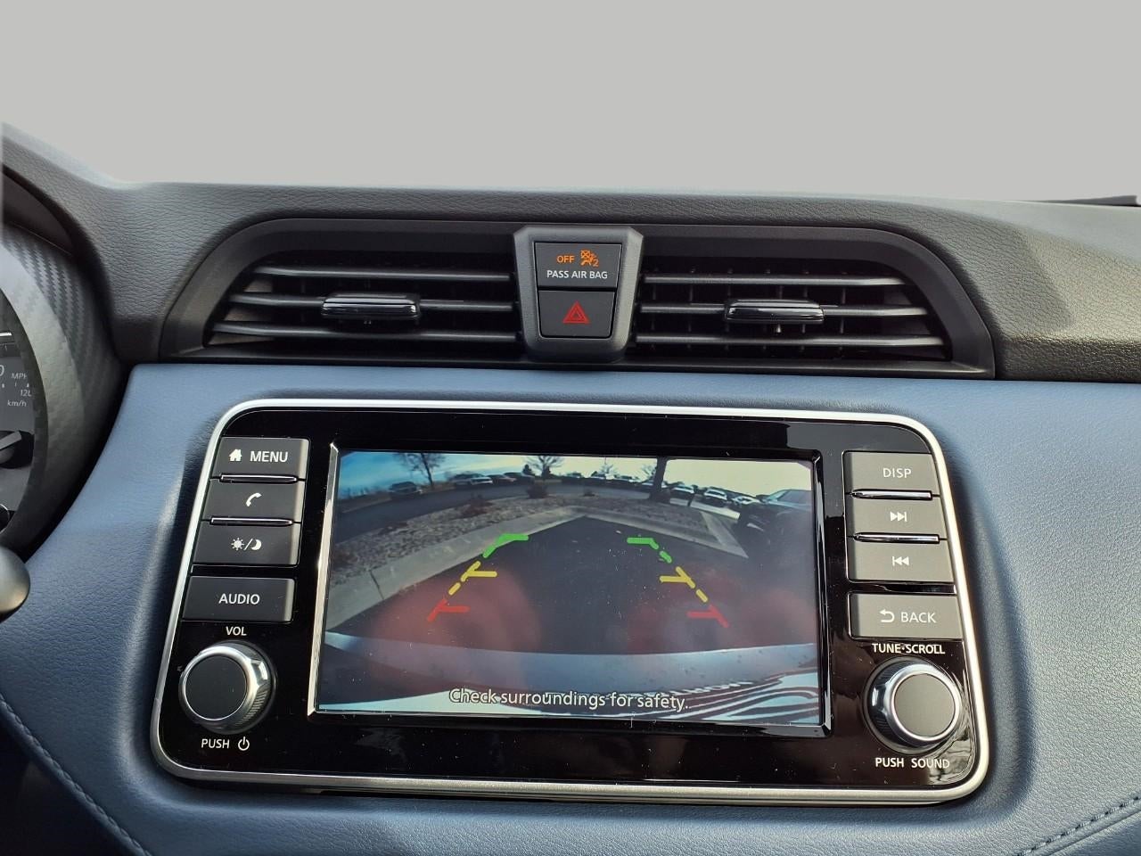 2025 Nissan Versa SV