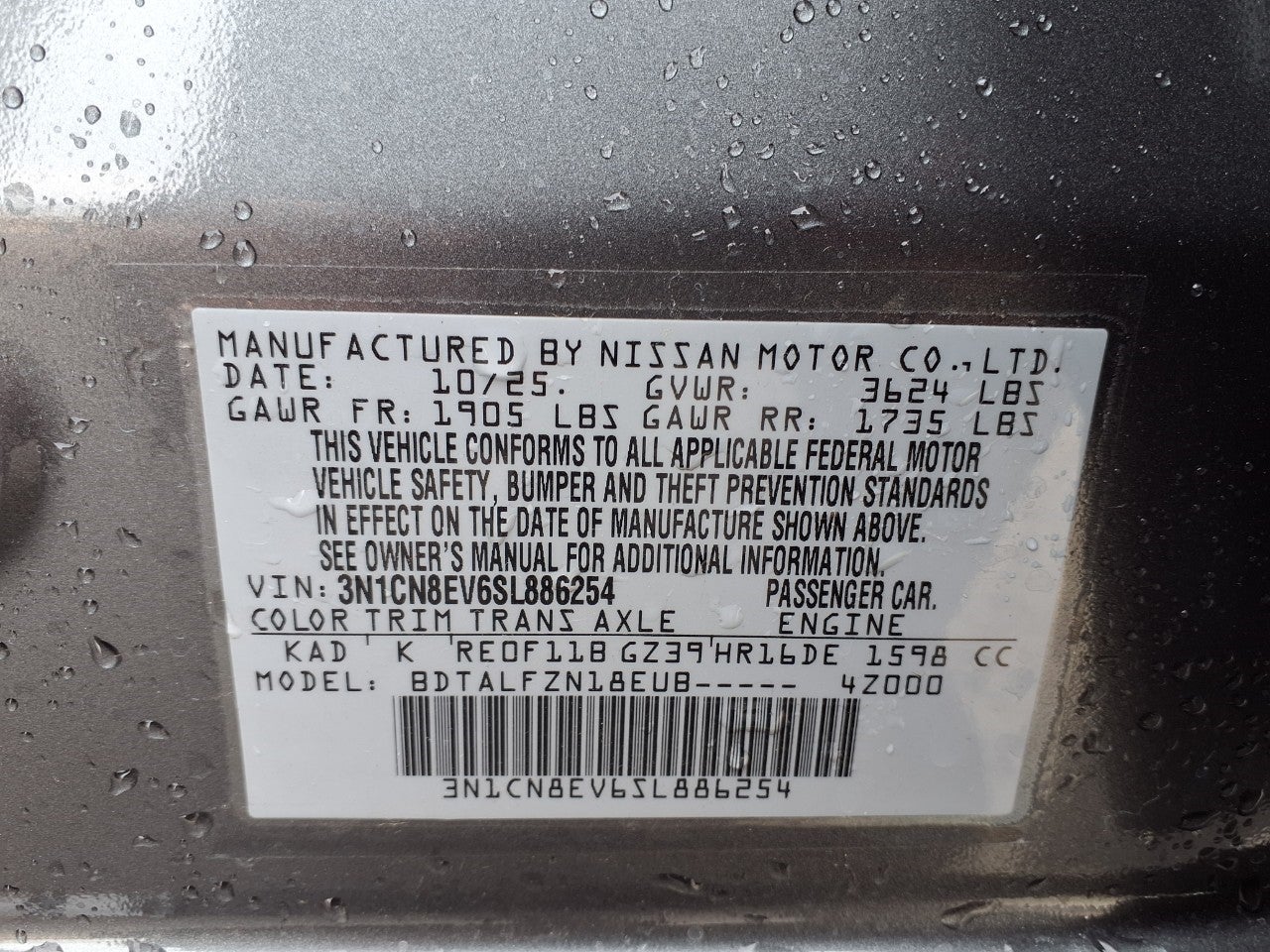 2025 Nissan Versa SV