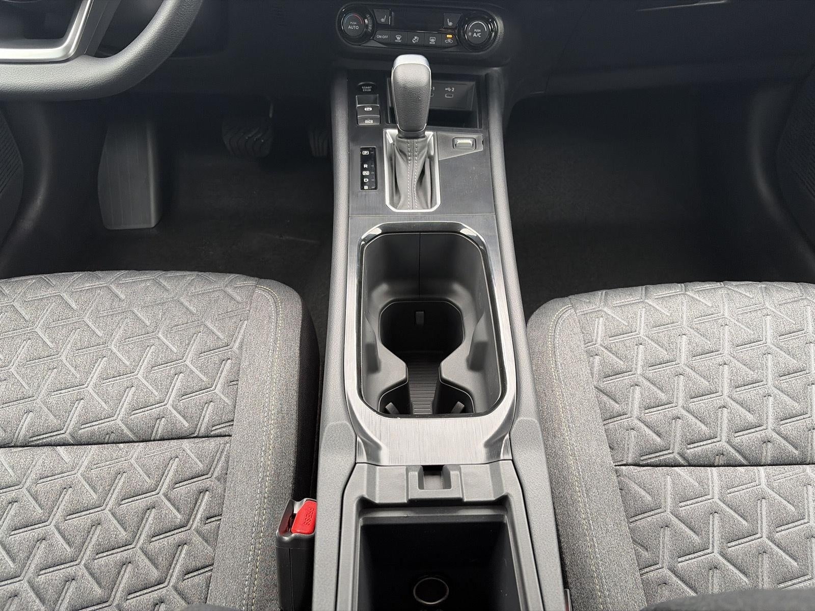 2027 Nissan Kicks SV AWD