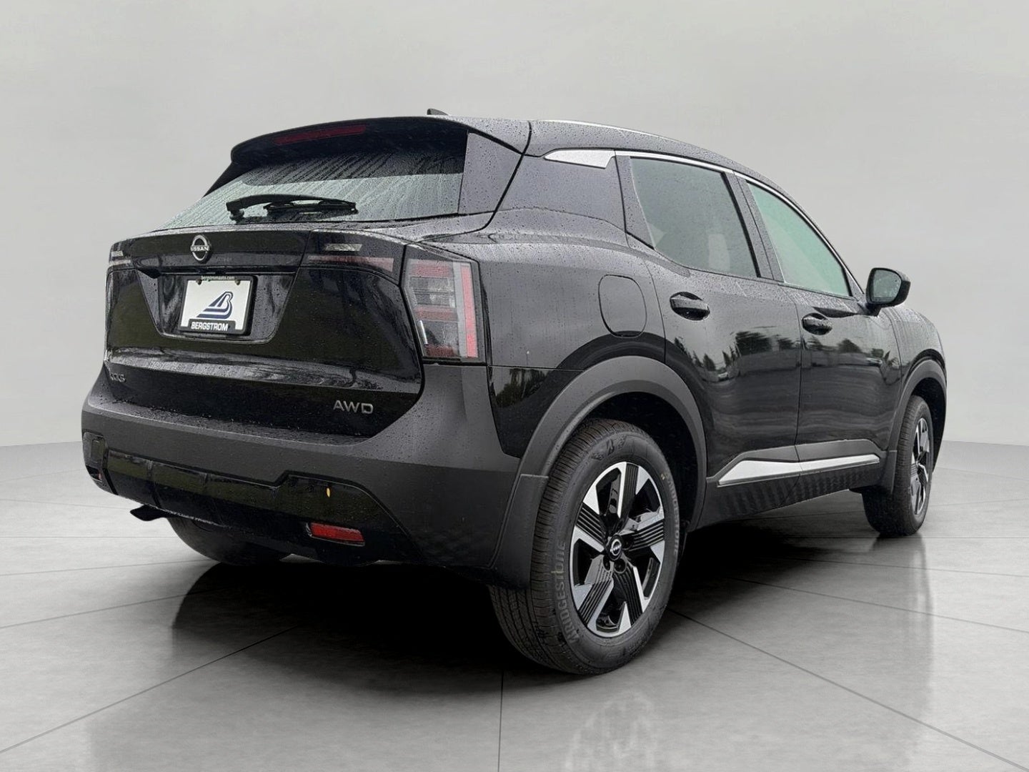 2027 Nissan Kicks SV AWD