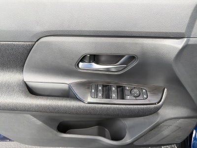 2027 Nissan Kicks SV AWD