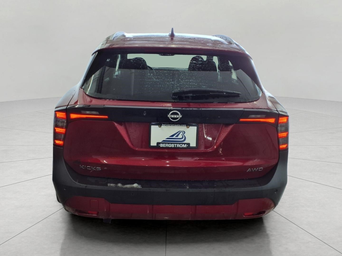 2026 Nissan Kicks SV AWD