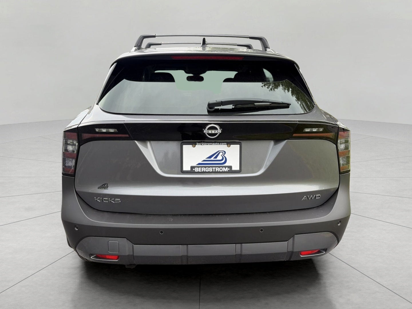 2026 Nissan Kicks SV AWD