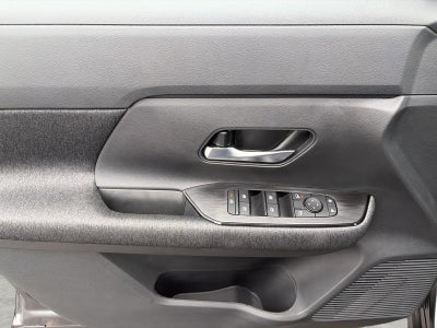 2026 Nissan Kicks SV AWD