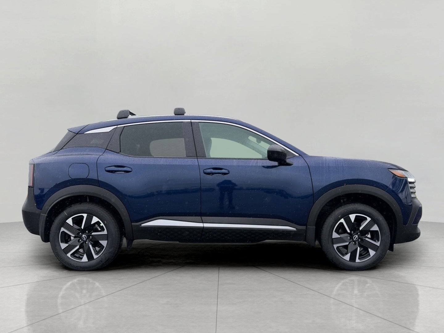 2027 Nissan Kicks SV AWD