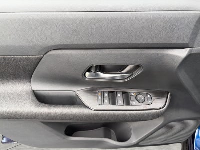 2027 Nissan Kicks SV AWD