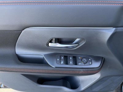 2027 Nissan Kicks SV AWD