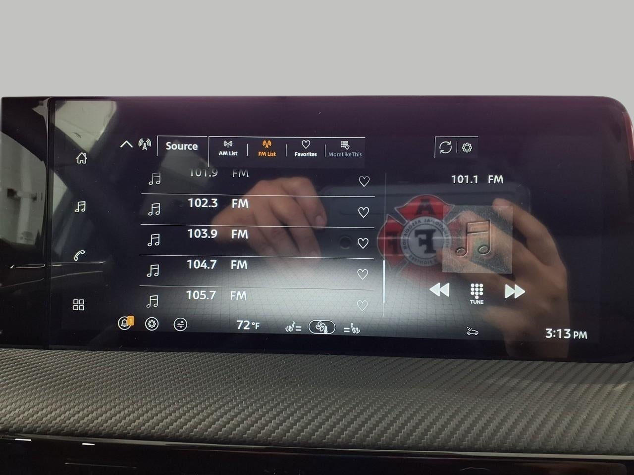 2026 Nissan Kicks SR AWD